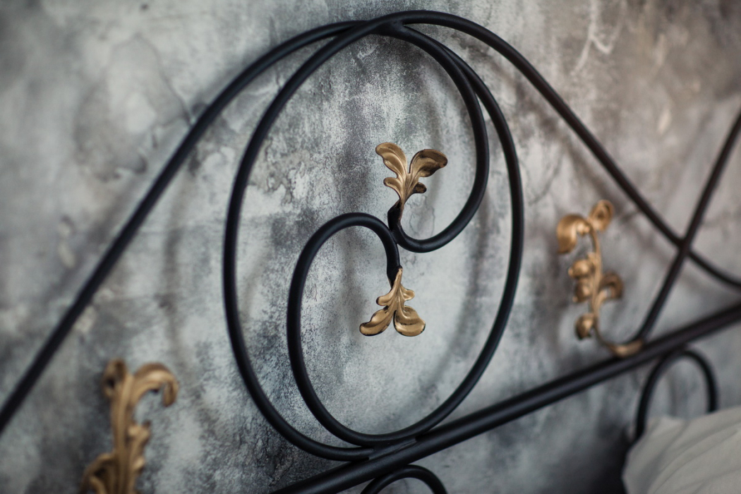 Кованые кровати, Кованая кровать Венеция 1.8 с двумя спинками