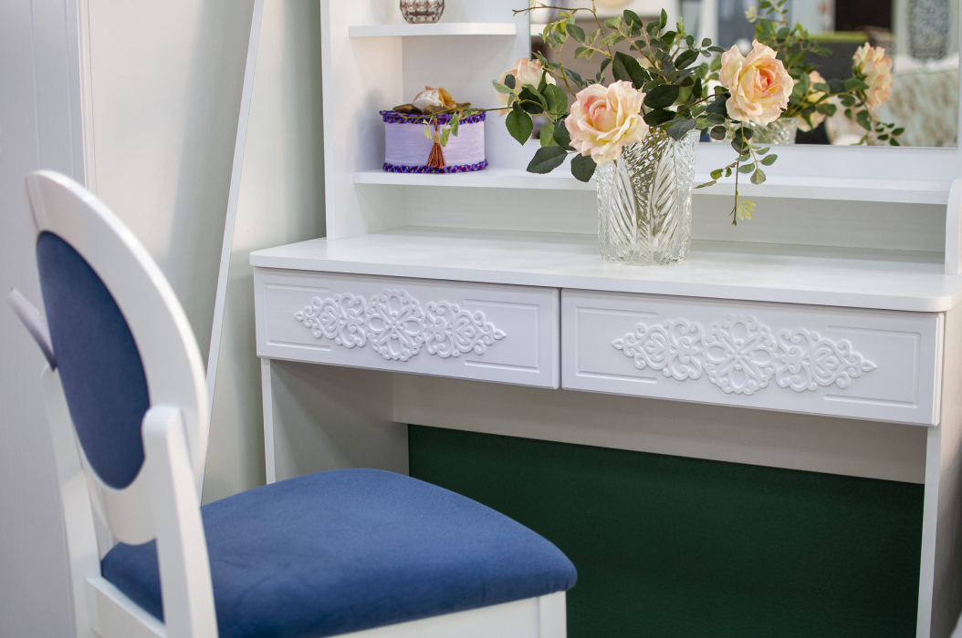 Зеркала в спальню, Туалетный столик с зеркалом Ассоль Лайт ТНC-2