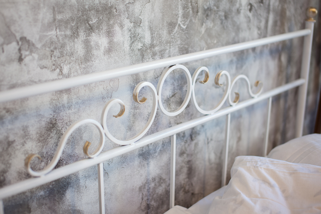 Кованые кровати, Кованая кровать Сандра1.8 с двумя спинками