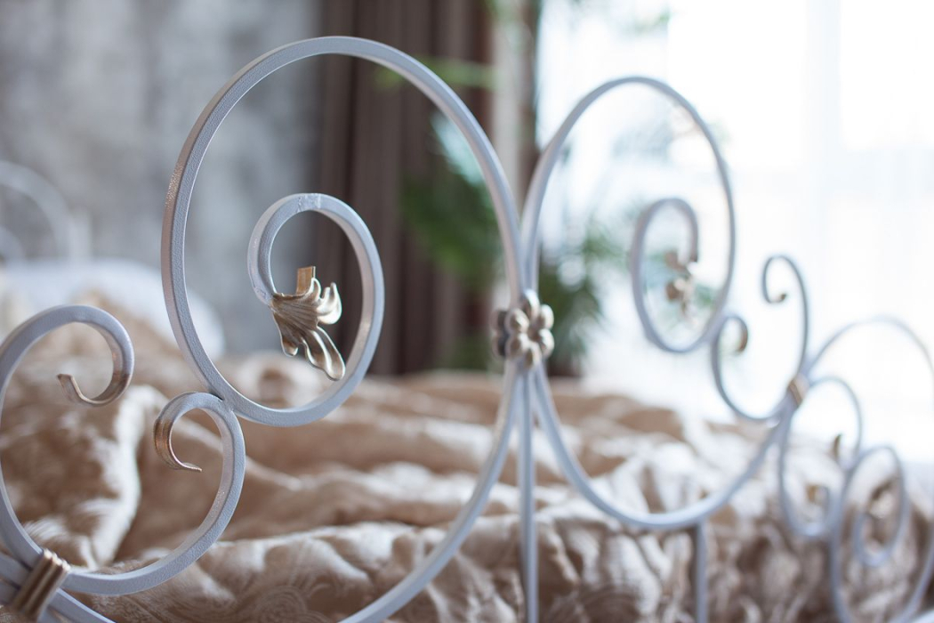 Кованые кровати, Кованая кровать Афина 1.8 с одной спинкой